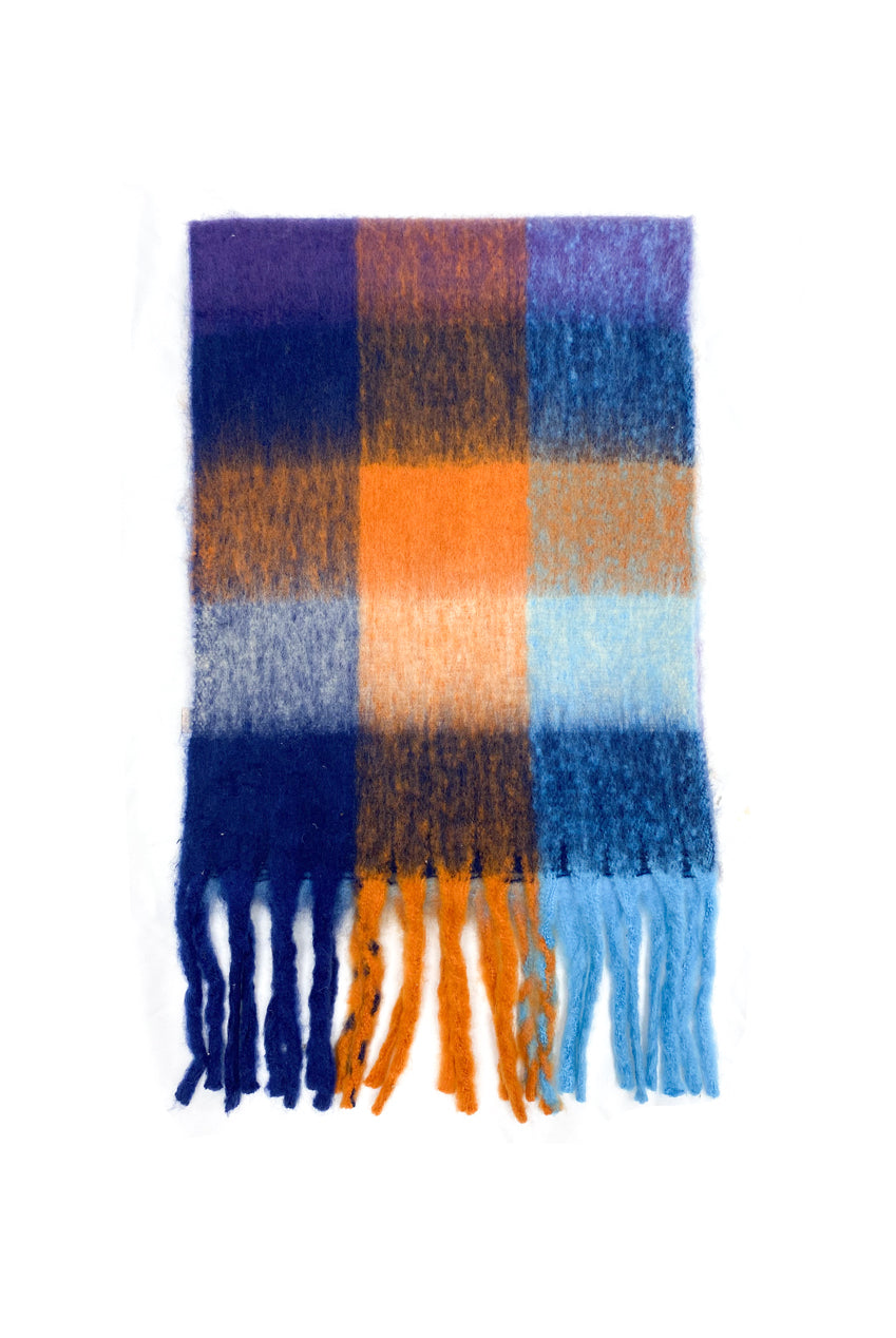 Check Print Fluffy Knit Scarf